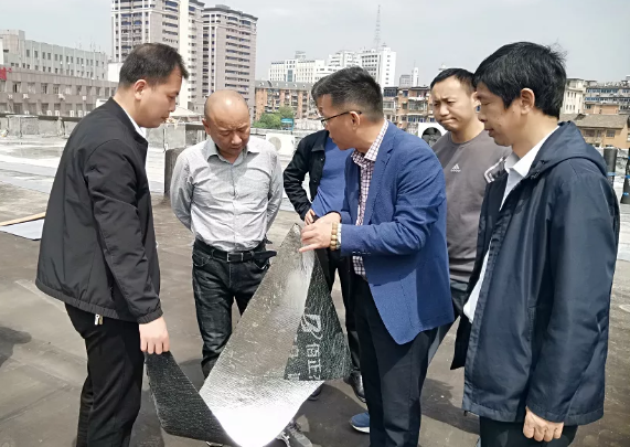 長運物業商城分公司改造維修B座屋面防水層