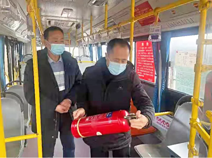 九江長運(yùn):節(jié)前檢查交通隱患 擰緊春運(yùn)“安全閥”