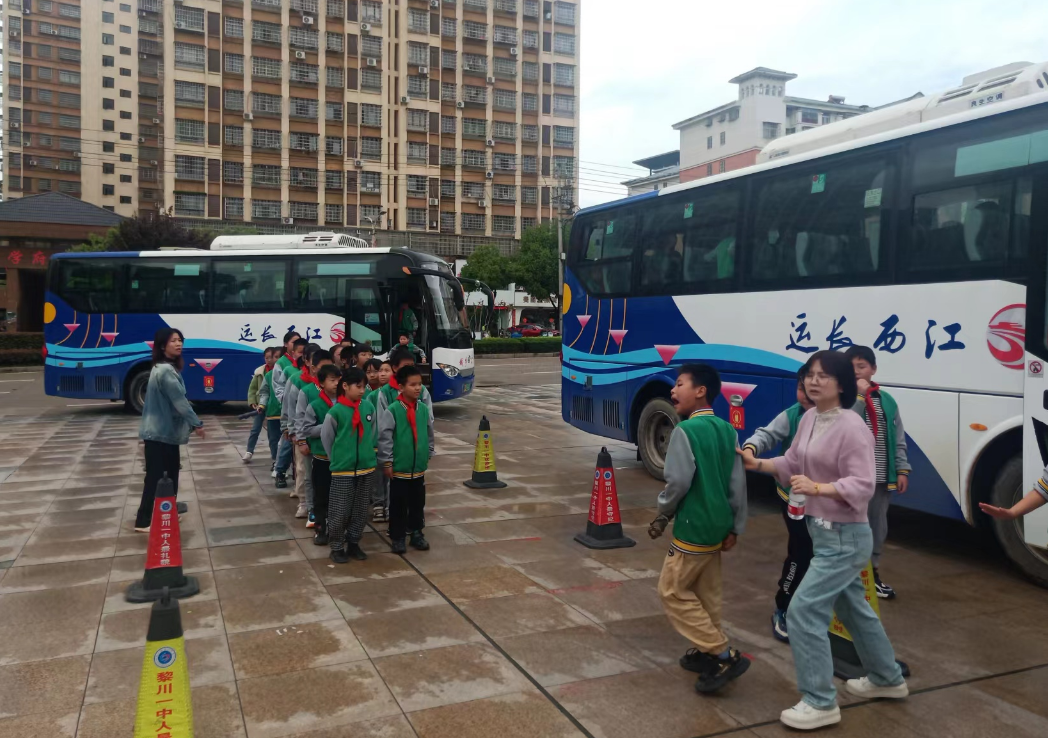 撫州長運:全面發力 圓滿完成大型運輸任務