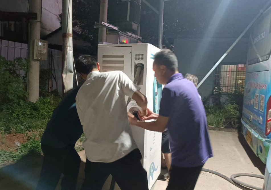景德鎮長運:連夜搶修充電樁 保障正常運營