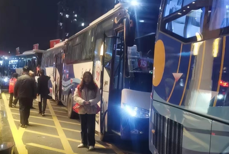 吉安公司:新干公司助力2023中國.新干箱包皮具產業博覽會